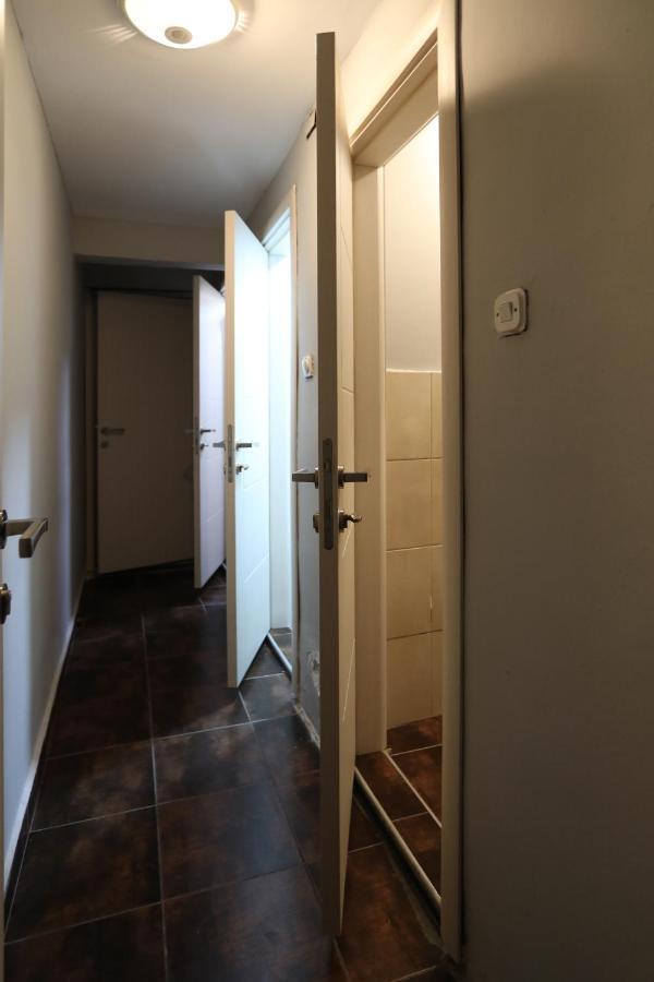 Hostel 42 سكوبجي المظهر الخارجي الصورة